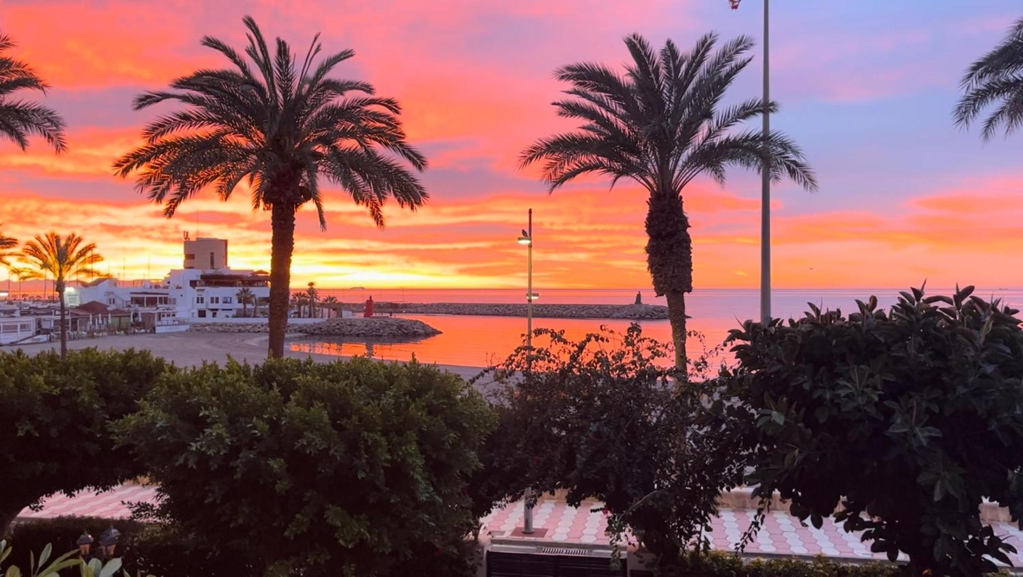 Brisas Del Mar Mediterraneo アグアドゥルセ エクステリア 写真